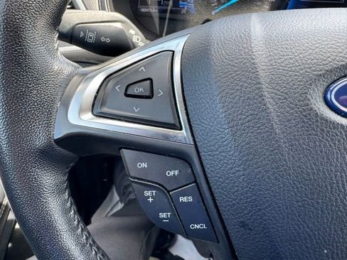 Used 2023 Ford Edge SEL image 20