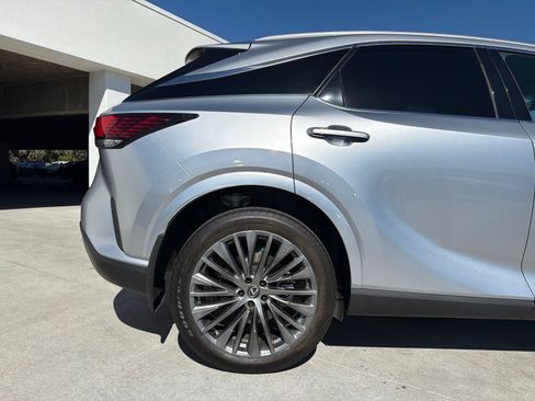 Used 2023 Lexus RX 350 FWD w/ Cold Area Package image 5