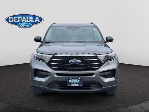 Used 2023 Ford Explorer XLT AWD/4WD image 10