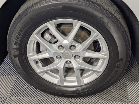 Certified 2024 Chevrolet Equinox LT image 10