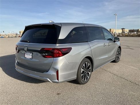 New 2026 Honda Odyssey Elite image 14
