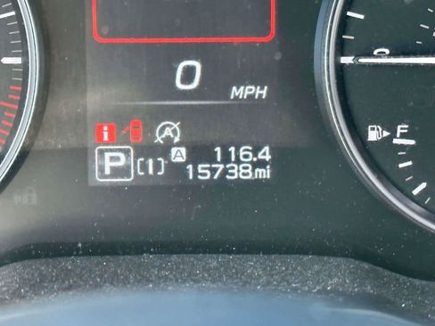 Used 2024 Subaru Crosstrek 2.0i Premium AWD/4WD image 24