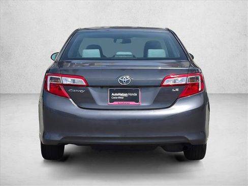 Used 2014 Toyota Camry LE FWD image 7