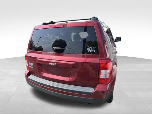 Used 2016 Jeep Patriot Sport w/ Power Value Group AWD/4WD image 3