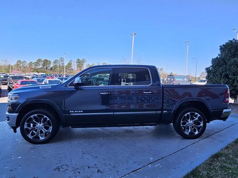 Used 2019 RAM 1500 Limited w/ Advanced Safety Group image 4