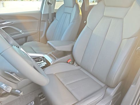 New 2025 Audi Q5 Premium Plus image 15