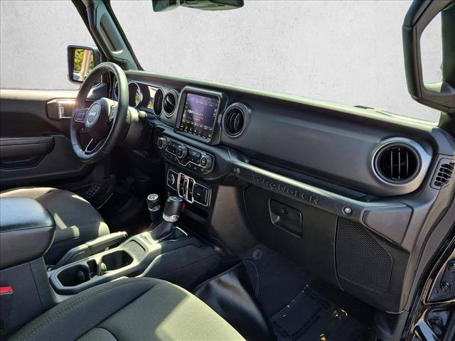 Used 2022 Jeep Wrangler Unlimited Sport w/ Sun And Sound Package AWD/4WD image 23