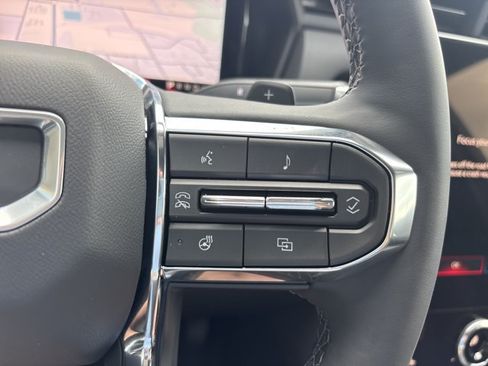 New 2026 GMC Terrain Elevation w/ Technology Package II FWD image 24