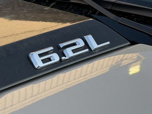 New 2026 Chevrolet Silverado 1500 ZR2 w/ ZR2 Bison Edition AWD/4WD image 23