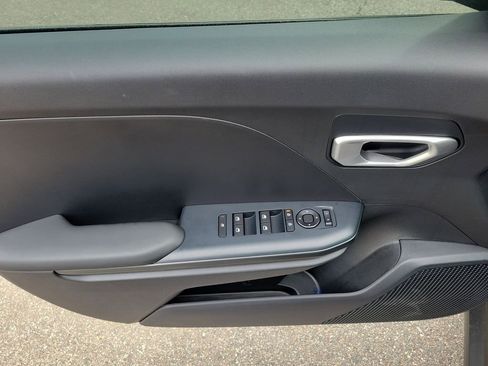 New 2026 Kia K4 LXS image 18