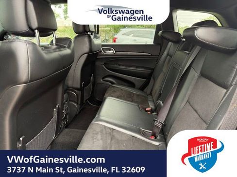 Used 2022 Jeep Grand Cherokee Laredo X RWD image 10