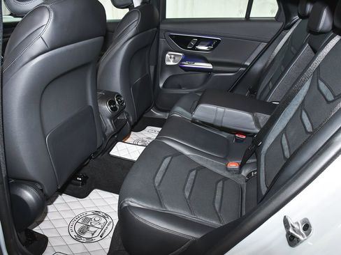 Used 2025 Mercedes-Benz GLC 63 AMG S image 56