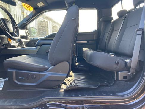 Used 2019 Ford F150 XLT w/ Equipment Group 302A Luxury AWD/4WD image 32