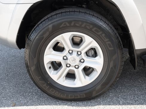 Used 2024 Toyota 4Runner SR5 image 34