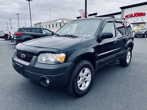 Used 2006 Ford Escape XLT AWD/4WD image 2