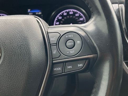 Used 2023 Toyota Camry SE w/ Convenience Package image 16