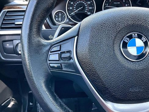 Used 2017 BMW 330i xDrive Sedan AWD/4WD image 20