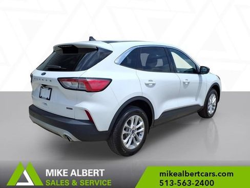 Used 2022 Ford Escape SE AWD/4WD image 7