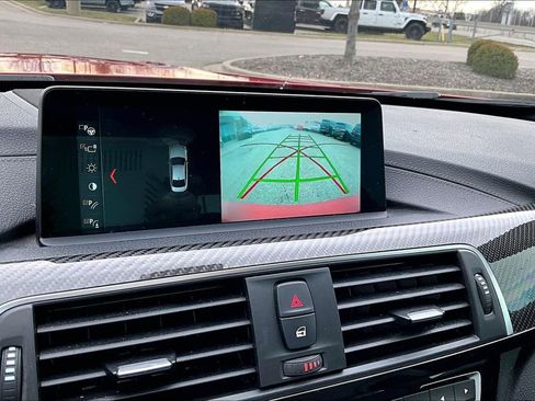 Used 2018 BMW M4 Competition image 20