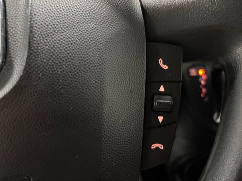 Used 2021 RAM ProMaster 2500 FWD image 20