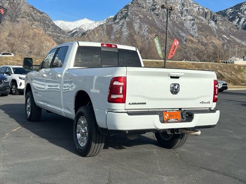 Used 2024 RAM 2500 Laramie AWD/4WD image 9