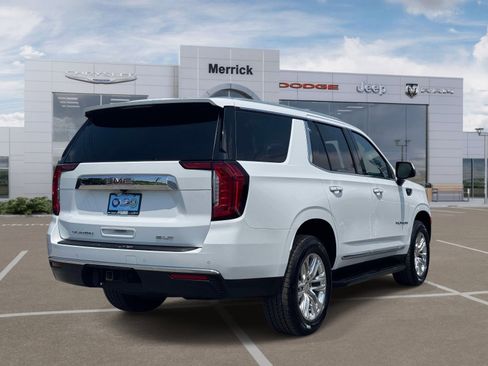 Used 2021 GMC Yukon SLT w/ SLT Premium Package AWD/4WD image 6