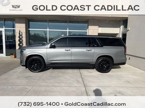 Certified 2023 Cadillac Escalade ESV Sport Platinum w/ LPO, ONYX Package image 2