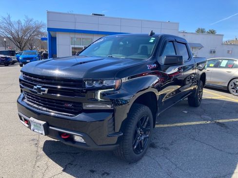 Used 2022 Chevrolet Silverado 1500 LT Trail Boss w/ Bed Protection Package AWD/4WD image 18