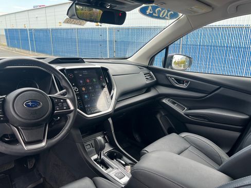Used 2024 Subaru Ascent Limited AWD/4WD image 18