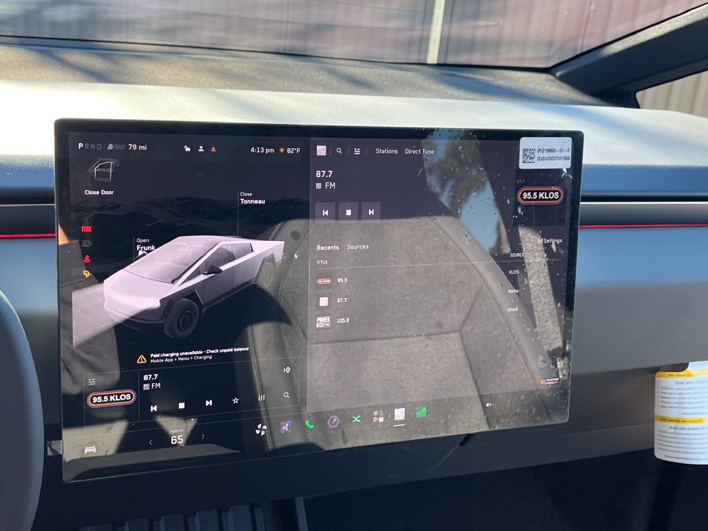 Used 2026 Tesla Cybertruck AWD Crew Cab image 22