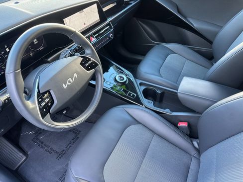 Used 2023 Kia Niro Wind FWD image 10