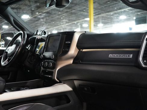 Used 2019 RAM 2500 Laramie w/ Night Edition AWD/4WD image 27