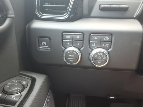New 2026 GMC Sierra 1500 AT4X AWD/4WD image 19