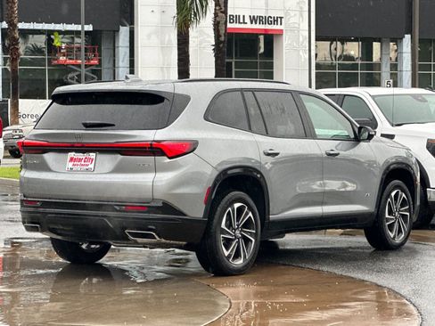 New 2026 Buick Enclave Sport Touring w/ Power Package image 4