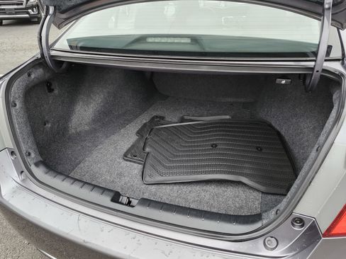 Used 2015 Honda Accord Sport image 19