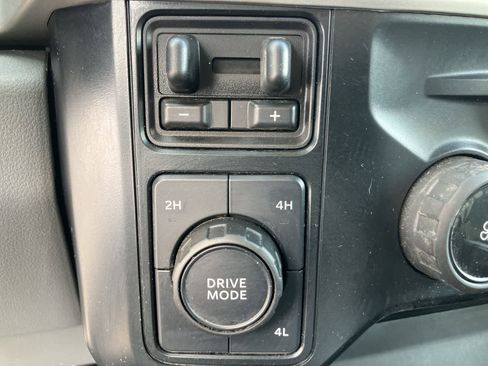 Used 2023 Ford F450 XLT w/ 360-Degree Camera Package AWD/4WD image 16