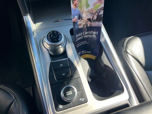 Certified 2022 Ford Explorer XLT w/ Equipment Group 202A image 14