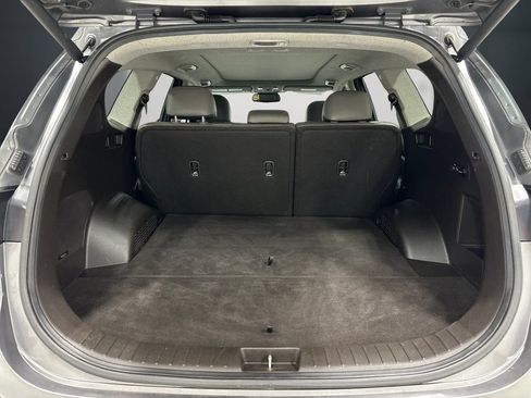 Used 2019 Hyundai Santa Fe Limited FWD image 12