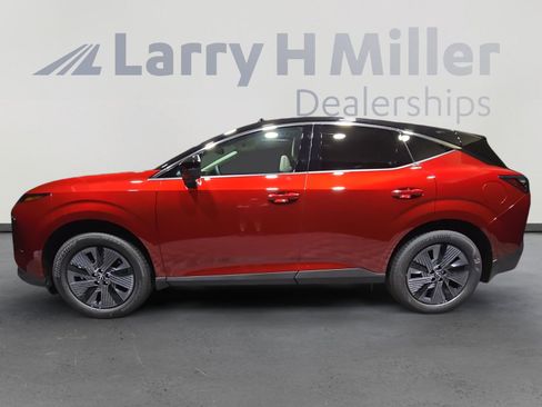New 2025 Nissan Murano SL AWD/4WD image 2