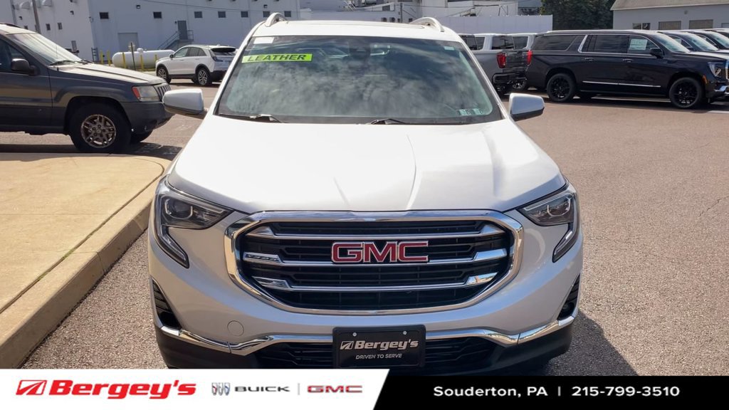 Used 2020 GMC Terrain SLT w/ Preferred Package AWD/4WD image 3