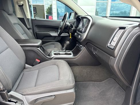 Used 2018 Chevrolet Colorado LT w/ LT Convenience Package AWD/4WD image 26