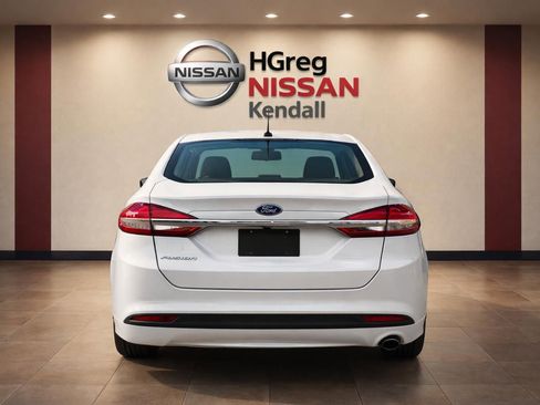 Used 2018 Ford Fusion S FWD image 6