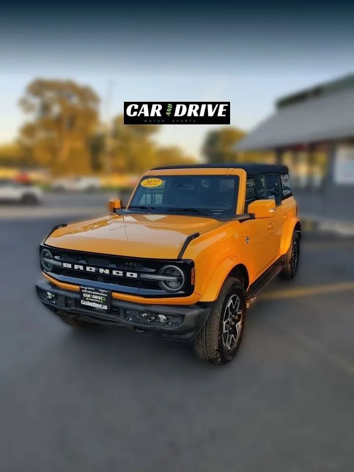 Used 2022 Ford Bronco Outer Banks AWD/4WD image 3