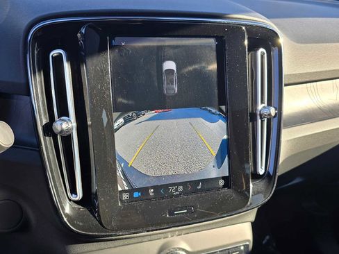 Certified 2023 Volvo C40 P8 Recharge Ultimate image 27