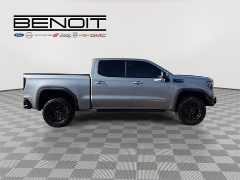 Used 2023 GMC Sierra 1500 AT4X image 6