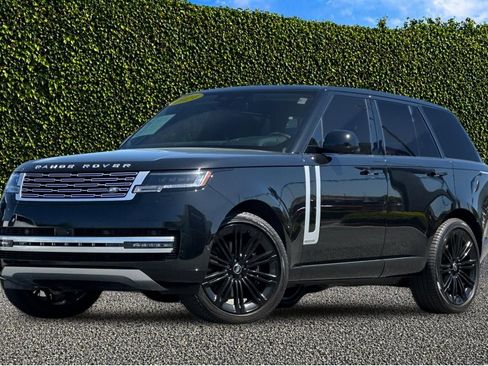 Used 2024 Land Rover Range Rover Autobiography AWD/4WD image 8