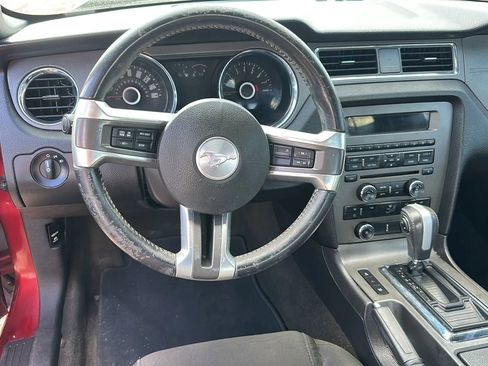 Used 2014 Ford Mustang Coupe image 13