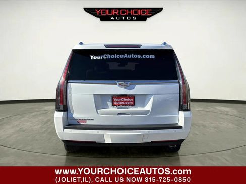 Used 2017 Cadillac Escalade ESV Platinum image 4