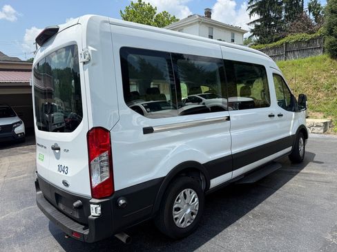 Used 2020 Ford Transit 350 XLT RWD image 2
