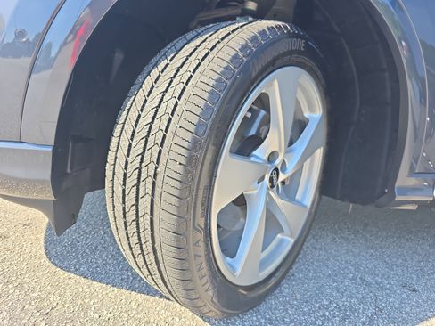 Certified 2025 Audi Q5 Premium Plus w/ Premium Plus AWD/4WD image 31